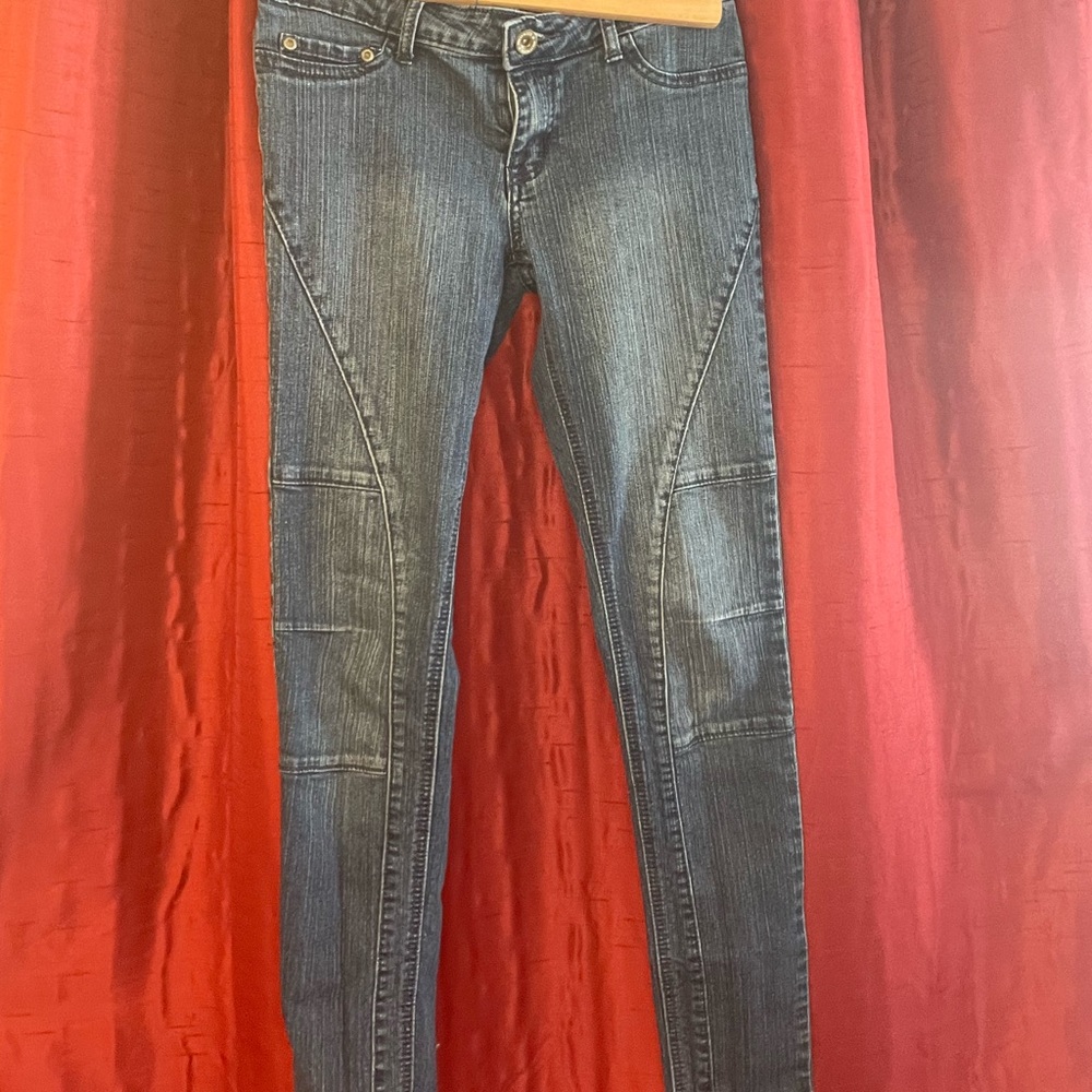 Skinny jeans
